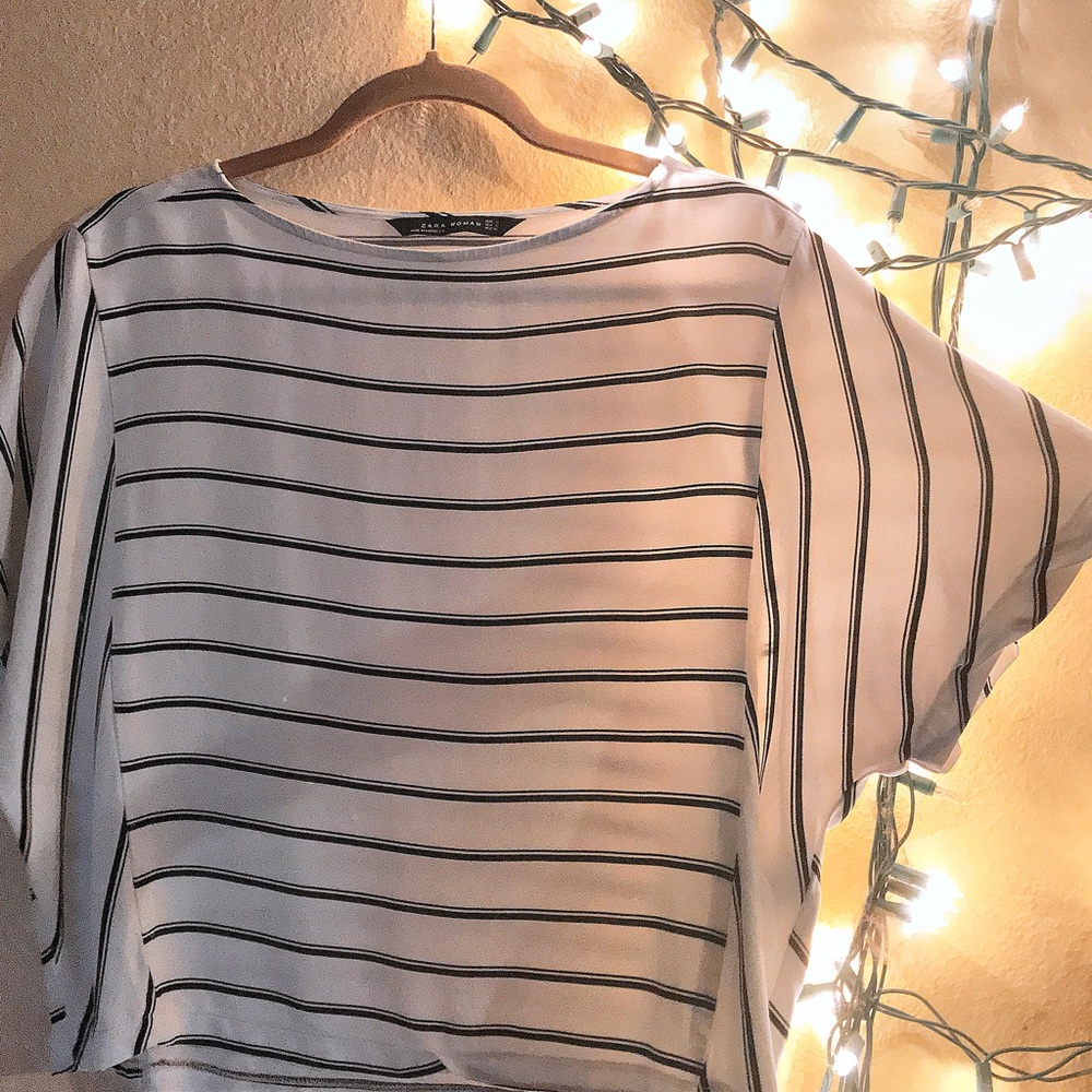 ZARA WOMAN TOP